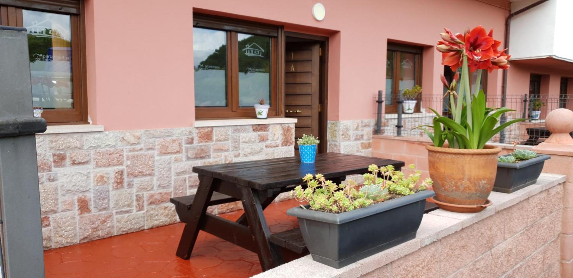 Apartamentos Fermin Onís Exterior foto